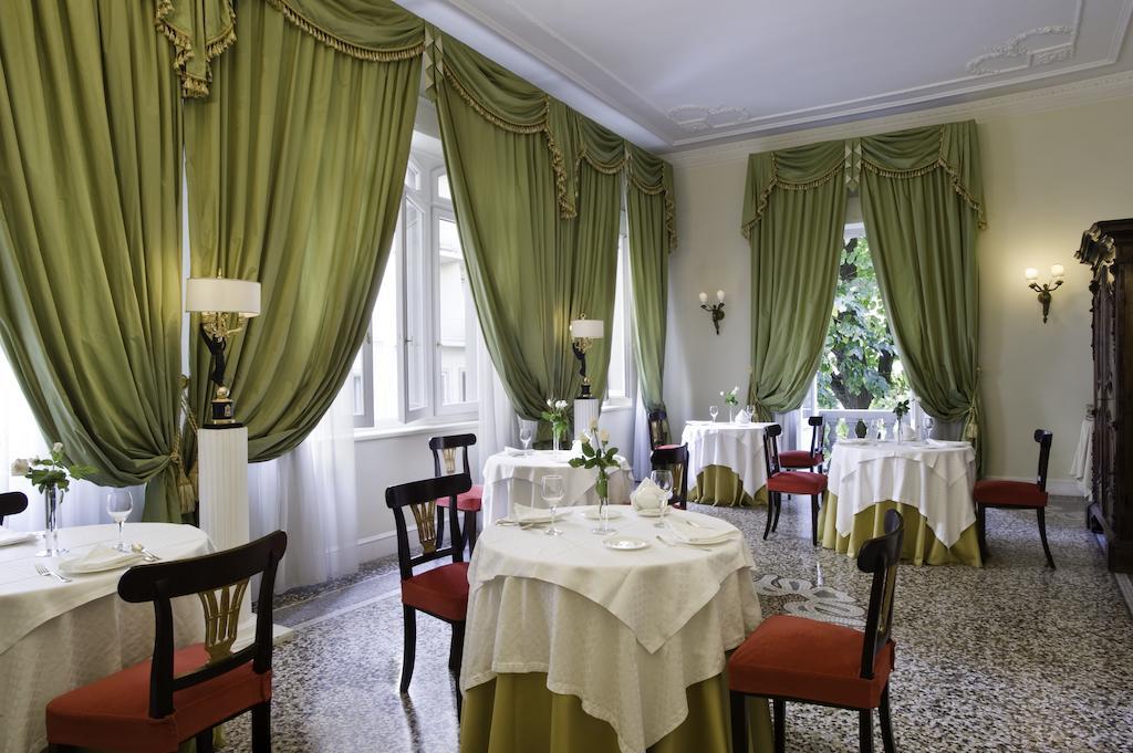 Acomodação com café da manhã  Relais Antea 5*
